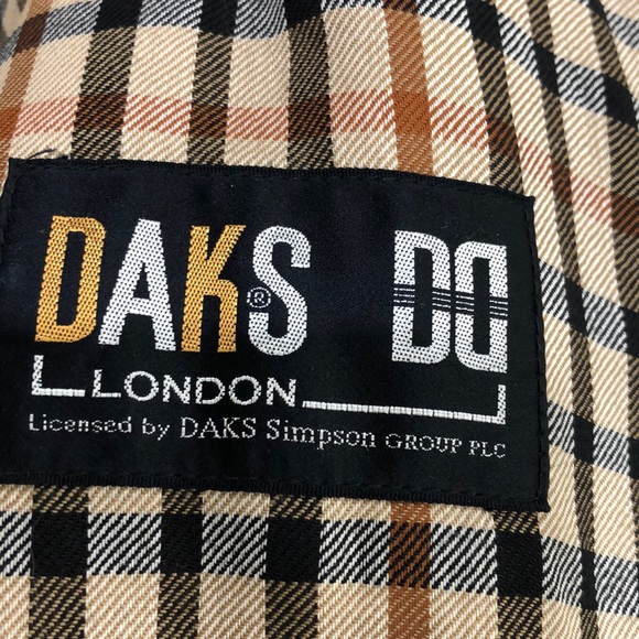 DAKS London puffer jacket - Picture 4 of 6